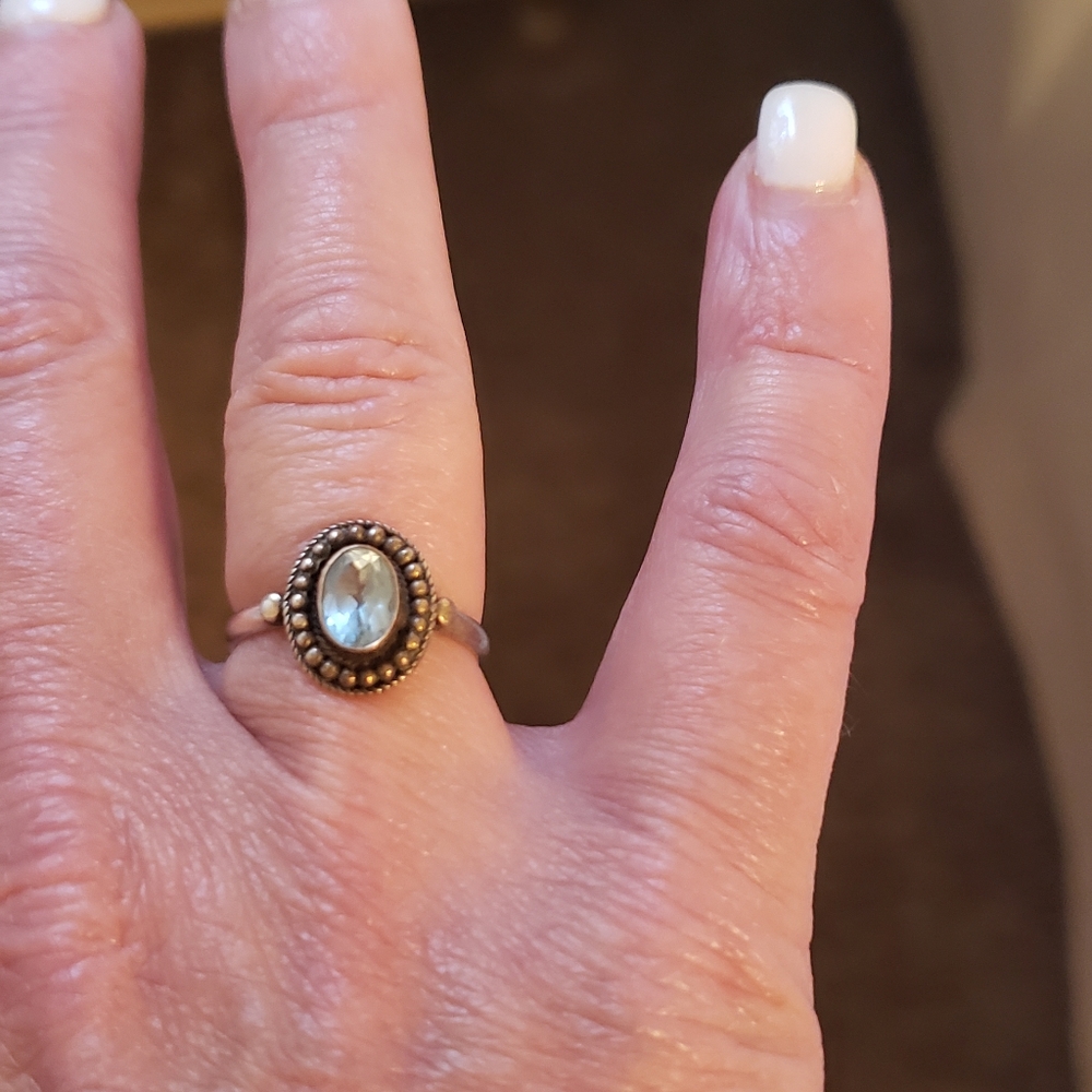 Ring - Picture 3 of 3
